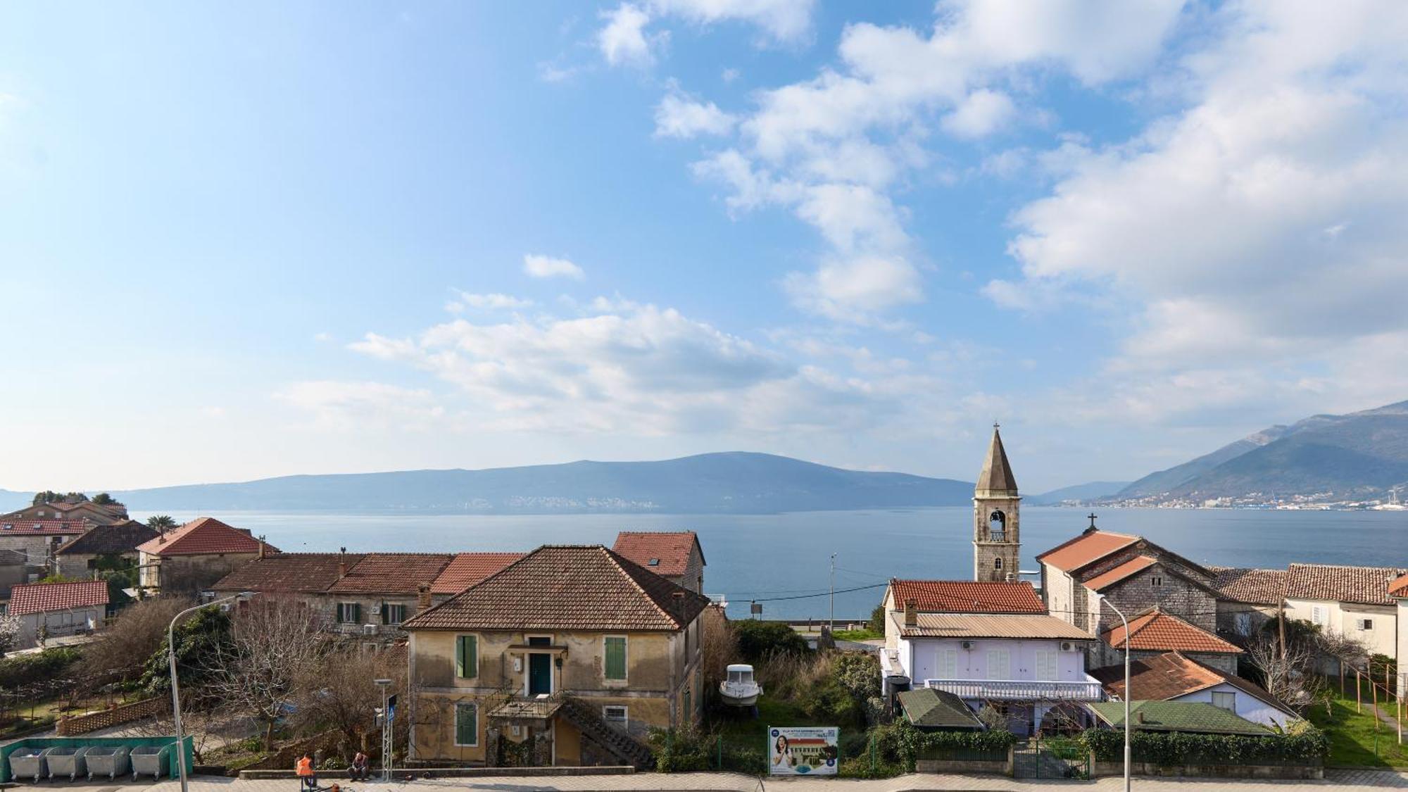 Bayview Apartments Tivat Montenegro Eksteriør bilde