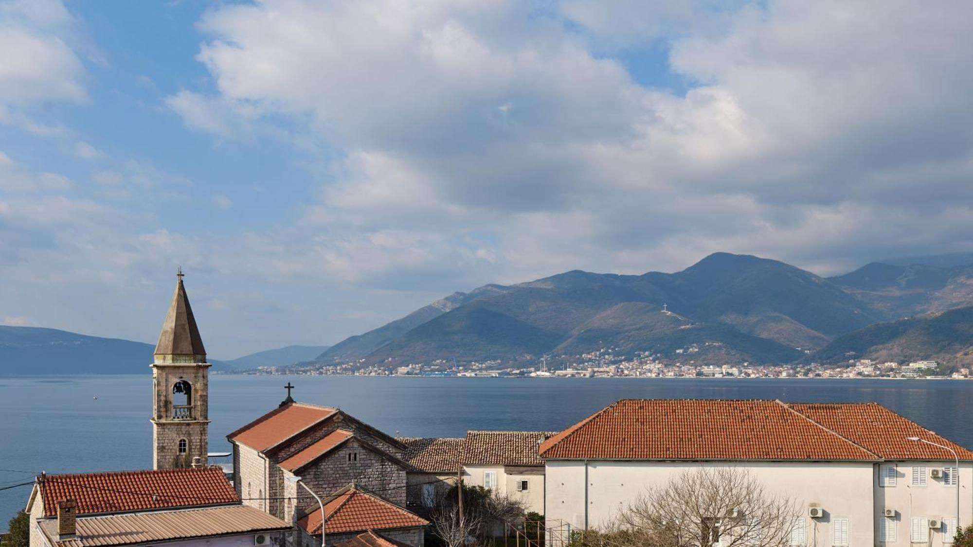Bayview Apartments Tivat Montenegro Eksteriør bilde
