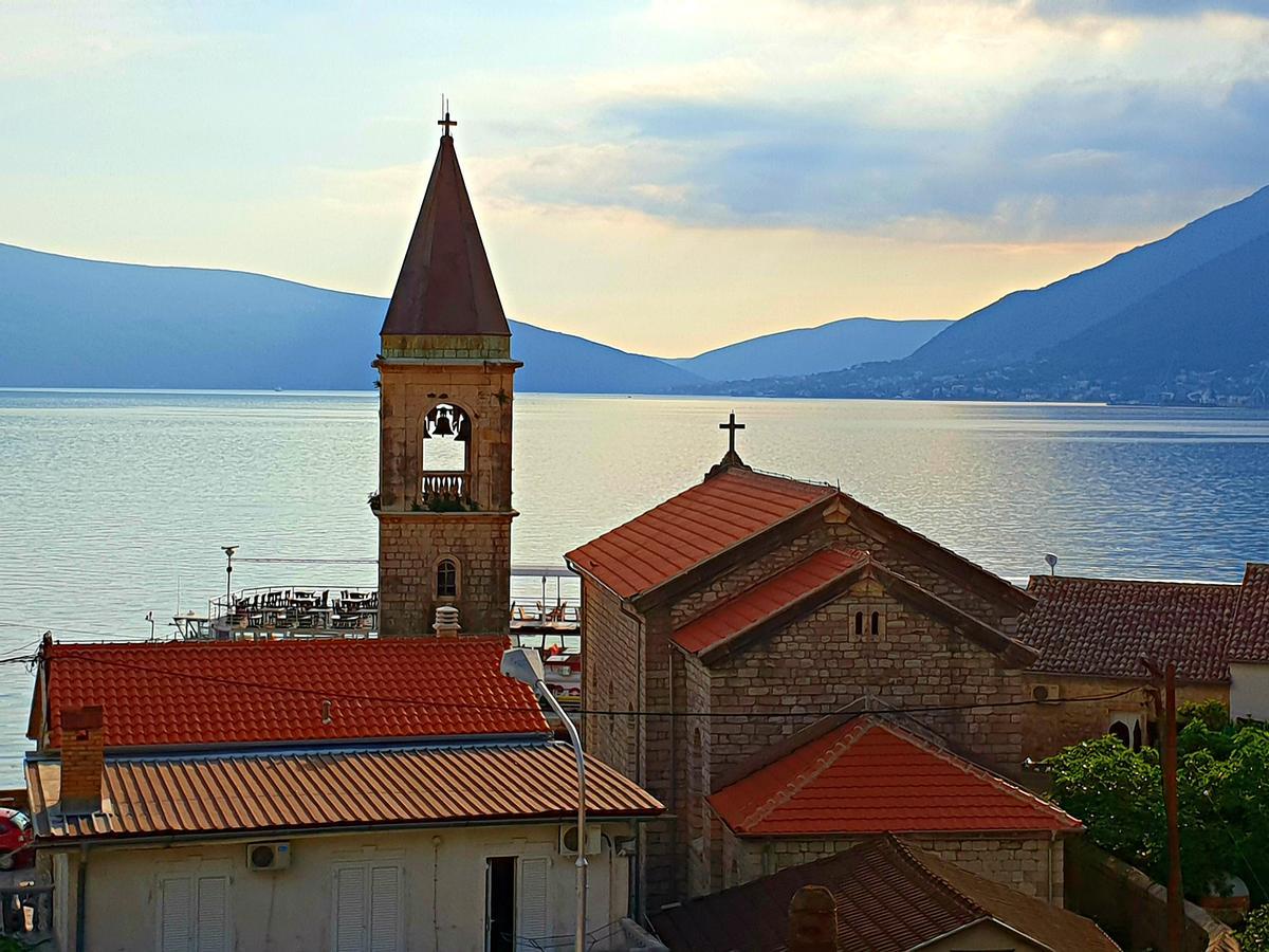 Bayview Apartments Tivat Montenegro Eksteriør bilde