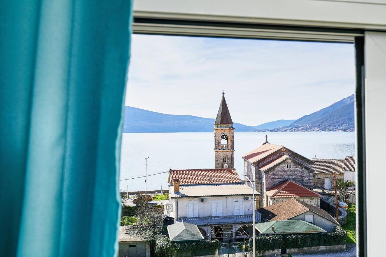 Bayview Apartments Tivat Montenegro Eksteriør bilde