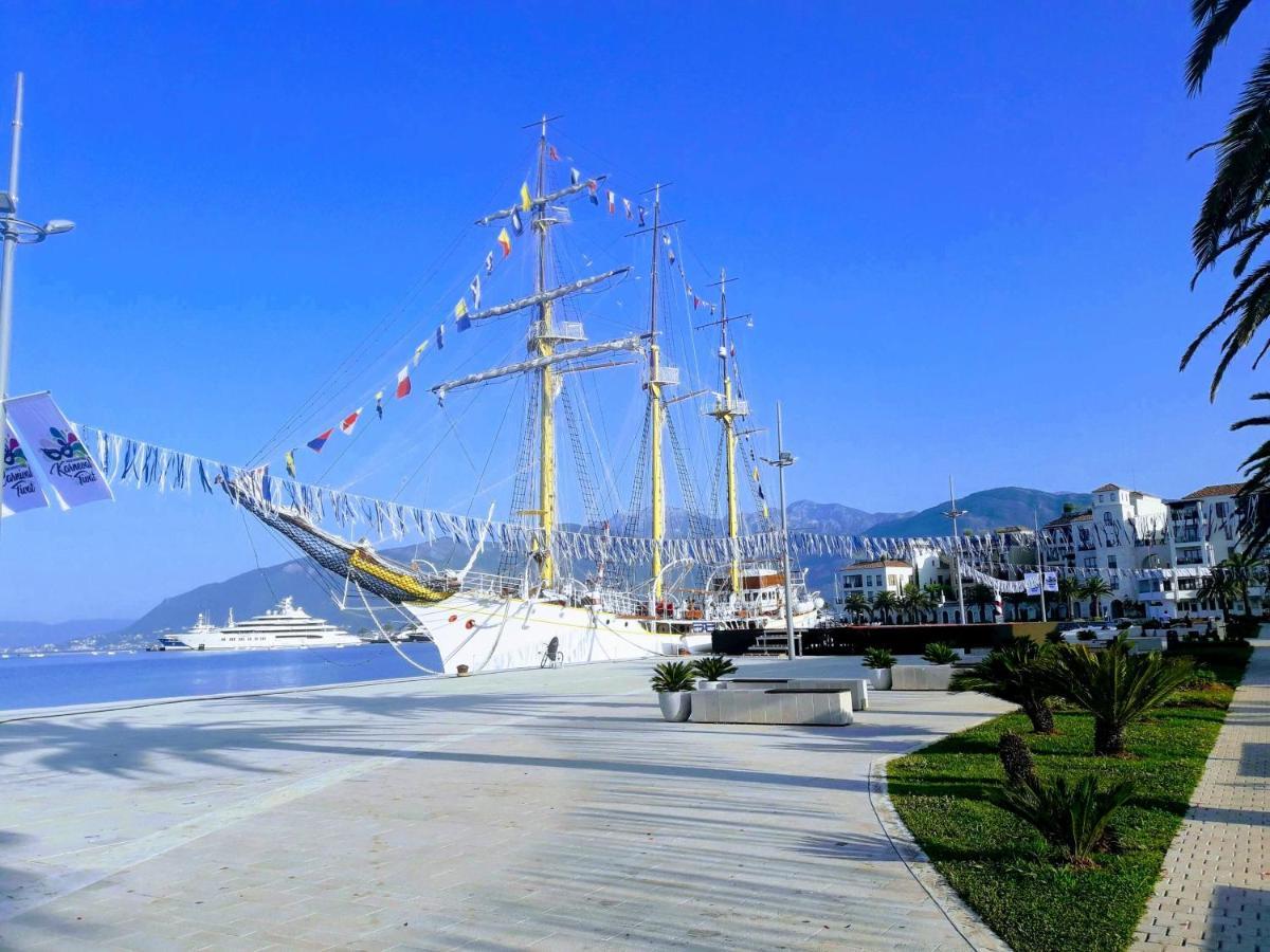 Bayview Apartments Tivat Montenegro Eksteriør bilde